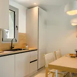 Ionian Treasure Daire *